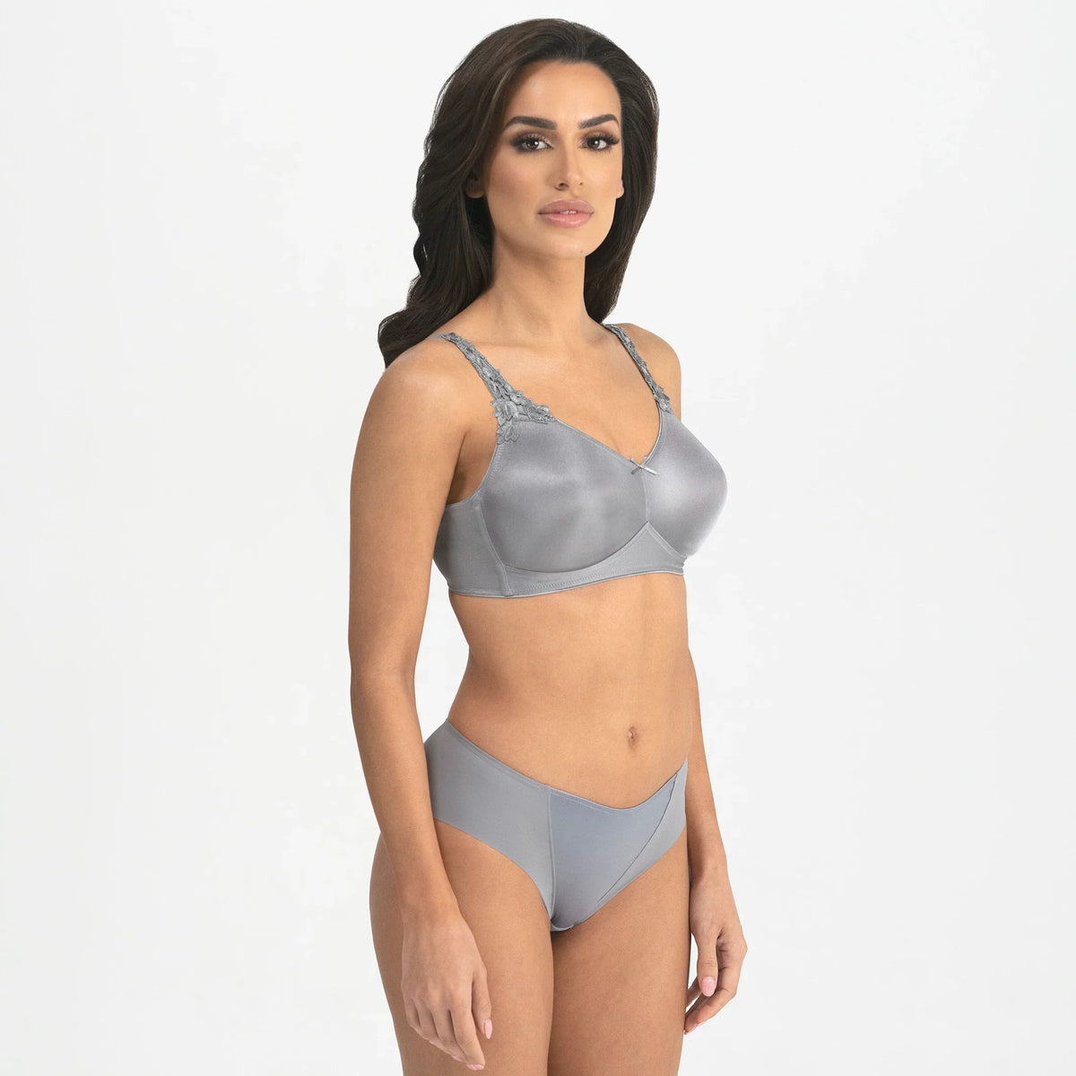 Dominique Jilian Gray Everyday Wireless Minimizer Bra